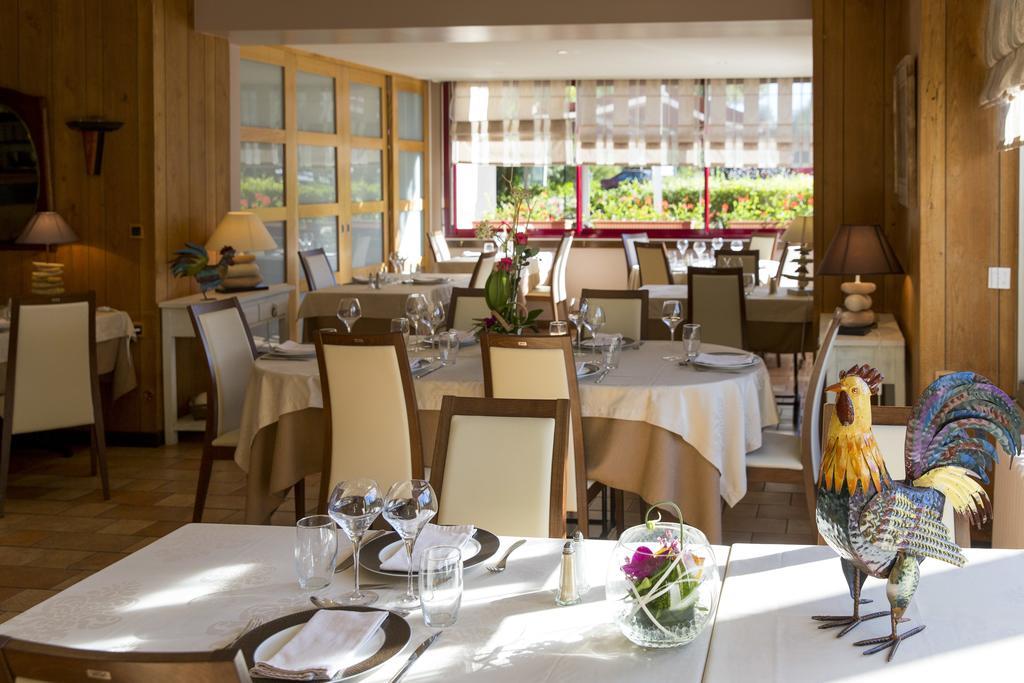 Auberge De La Terrasse Villersexel Exteriör bild