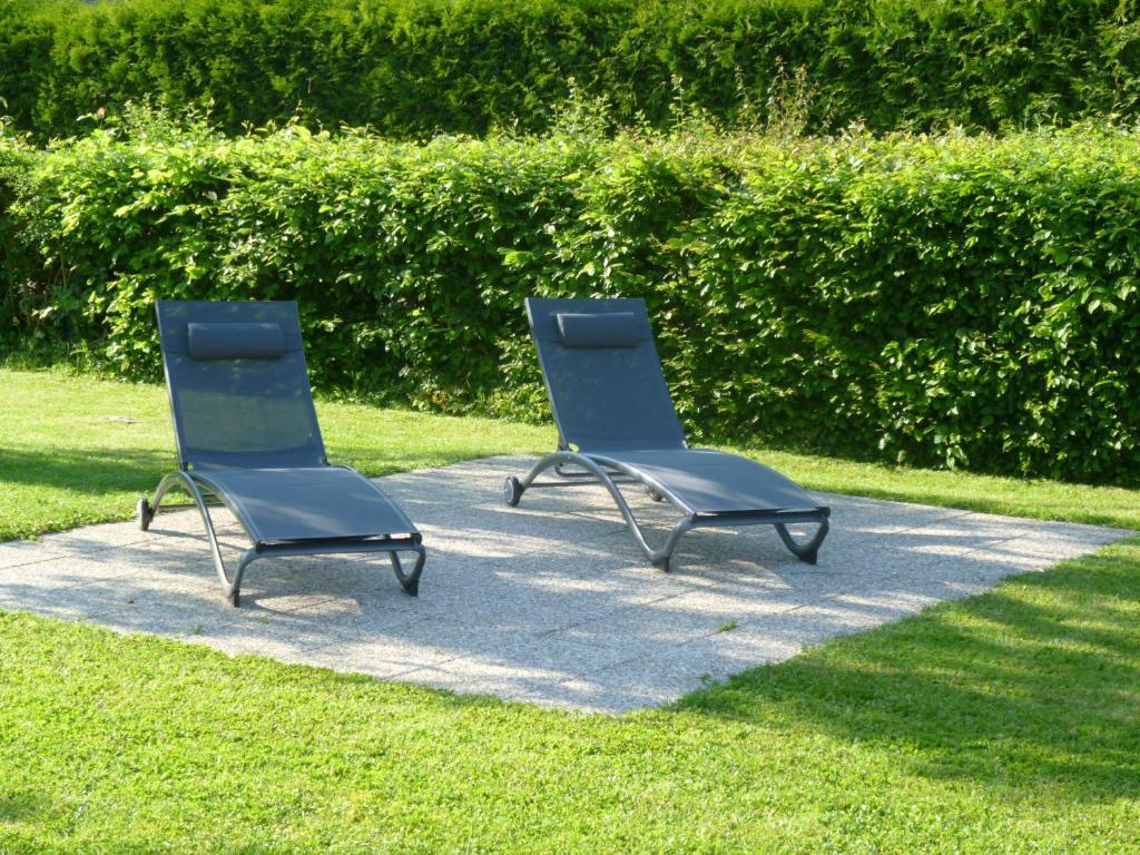 Auberge De La Terrasse Villersexel Exteriör bild
